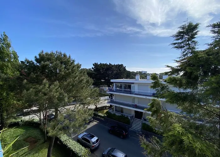 T2 Avec Balcon, Parking Et Proche - - Fr-1-245-187 Lägenhet