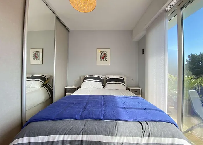 T2 Avec Balcon, Parking Et Proche - - Fr-1-245-187 Lägenhet